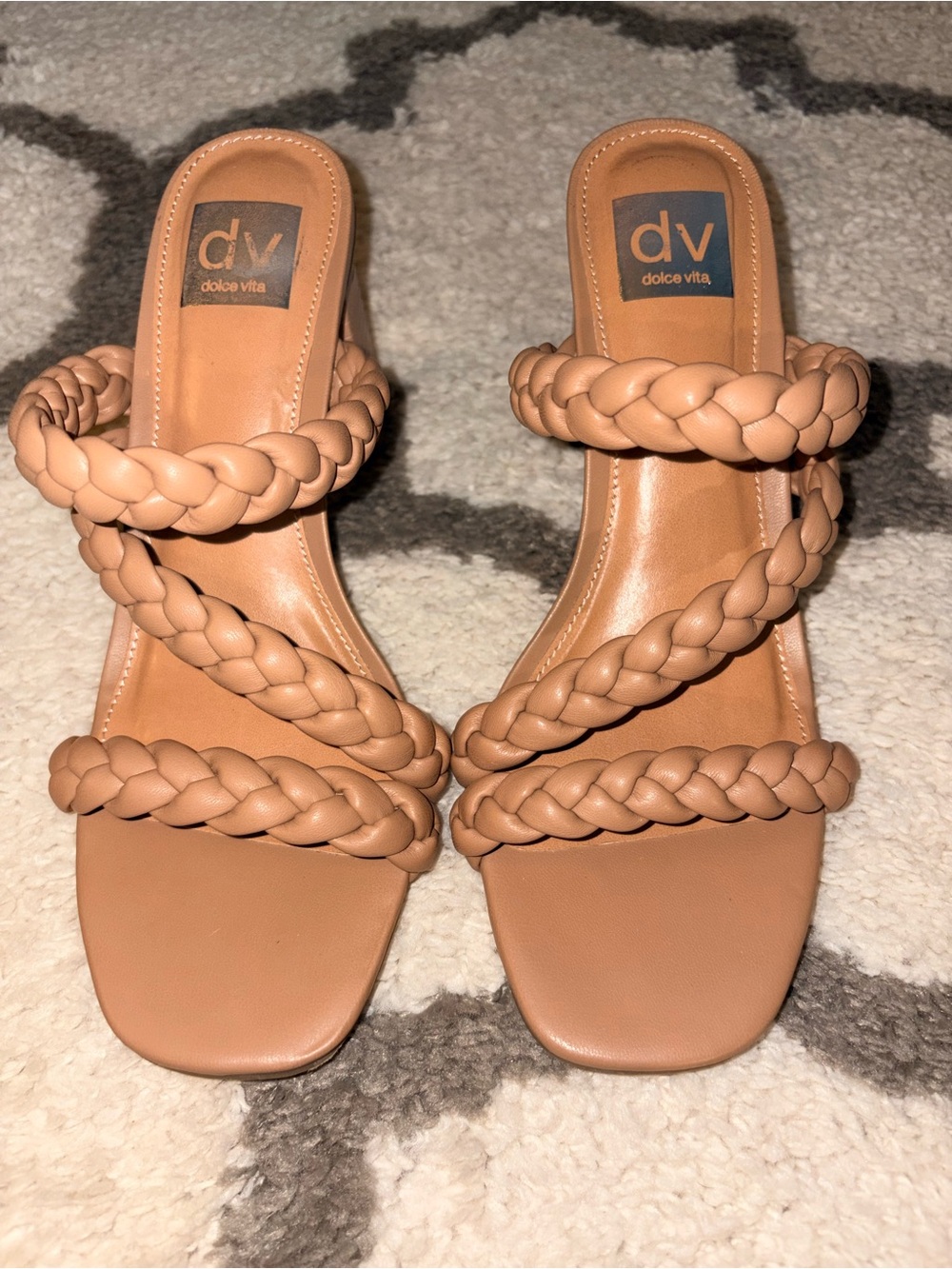 Dolce Vita Women's Tan Braided Slide Sandals